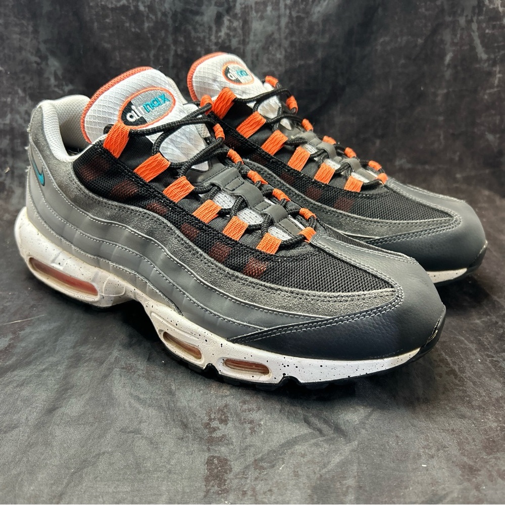 Nike Air Max 95 Black Speckled / CZ0191-001 / Men’s Size 12 / 11-26-2020